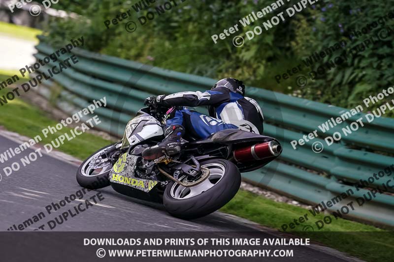 cadwell no limits trackday;cadwell park;cadwell park photographs;cadwell trackday photographs;enduro digital images;event digital images;eventdigitalimages;no limits trackdays;peter wileman photography;racing digital images;trackday digital images;trackday photos